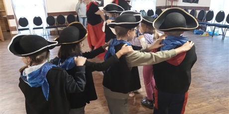 Powiększ grafikę: 2a-w-przywidzu-639792.jpg