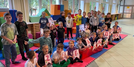 Powiększ grafikę: dzien-chlopaka-w-sp3-642178.jpg