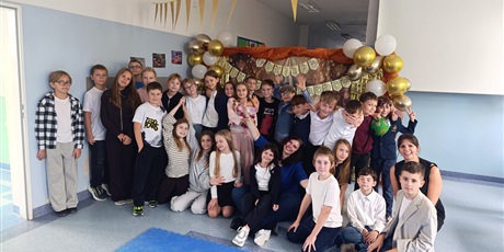 Powiększ grafikę: dzien-edukacji-narodowej-w-naszej-szkole-717024.jpg
