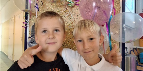 Powiększ grafikę: dzien-kropki-w-sp3-637967.jpg