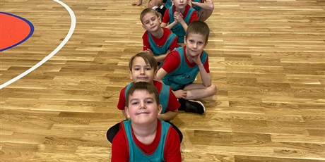 Powiększ grafikę: gramy-w-reczna-659152.jpg