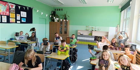 Powiększ grafikę: international-dot-day-711599.jpg