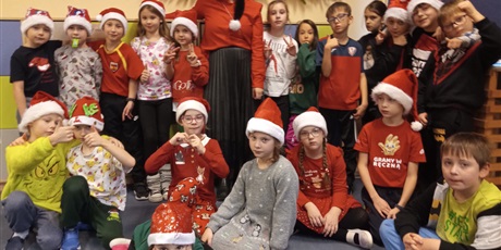 Powiększ grafikę: swiateczne-spotkania-w-2a-667607.jpg