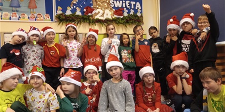 Powiększ grafikę: swiateczne-spotkania-w-2a-667609.jpg