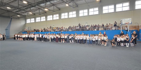 Powiększ grafikę: uroczystosc-rozpoczecia-roku-szkolnego-2026-2027-709395.jpg