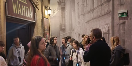 Powiększ grafikę: wycieczka-8a-673271.jpg